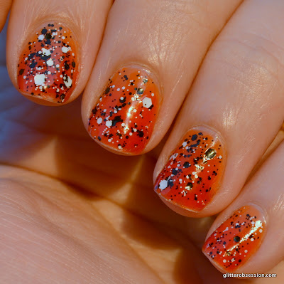 glitter obsession: 31DC2013: Day 10 Gradient Nails