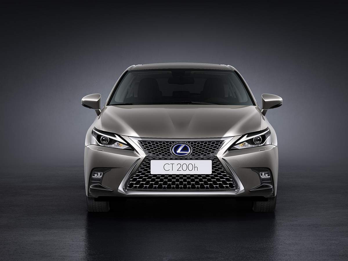 Lexus CT 200h 2018 fotos, preços