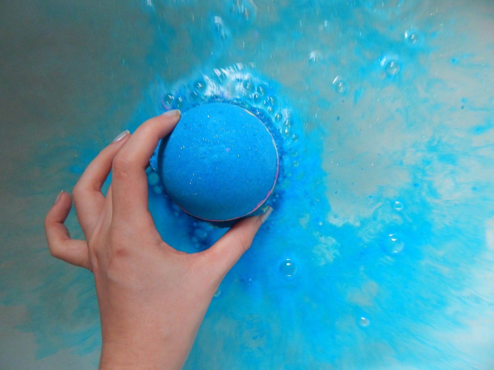 Lush Intergalactic Bath Bomb what lauren did today
