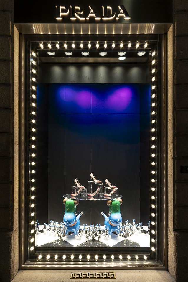 Prada Soho Christmas 2021 Window Mylifestylenews Prada 2018 Christmas Window Display Prada Soho Christmas 2021 Window Mylifestylenews Prada 2018 Christmas Window Display