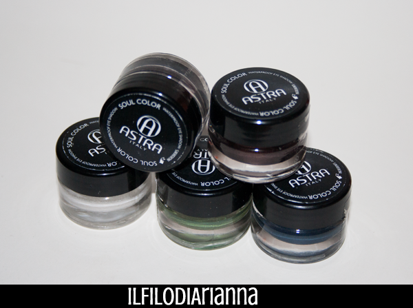 astra ombretti in crema