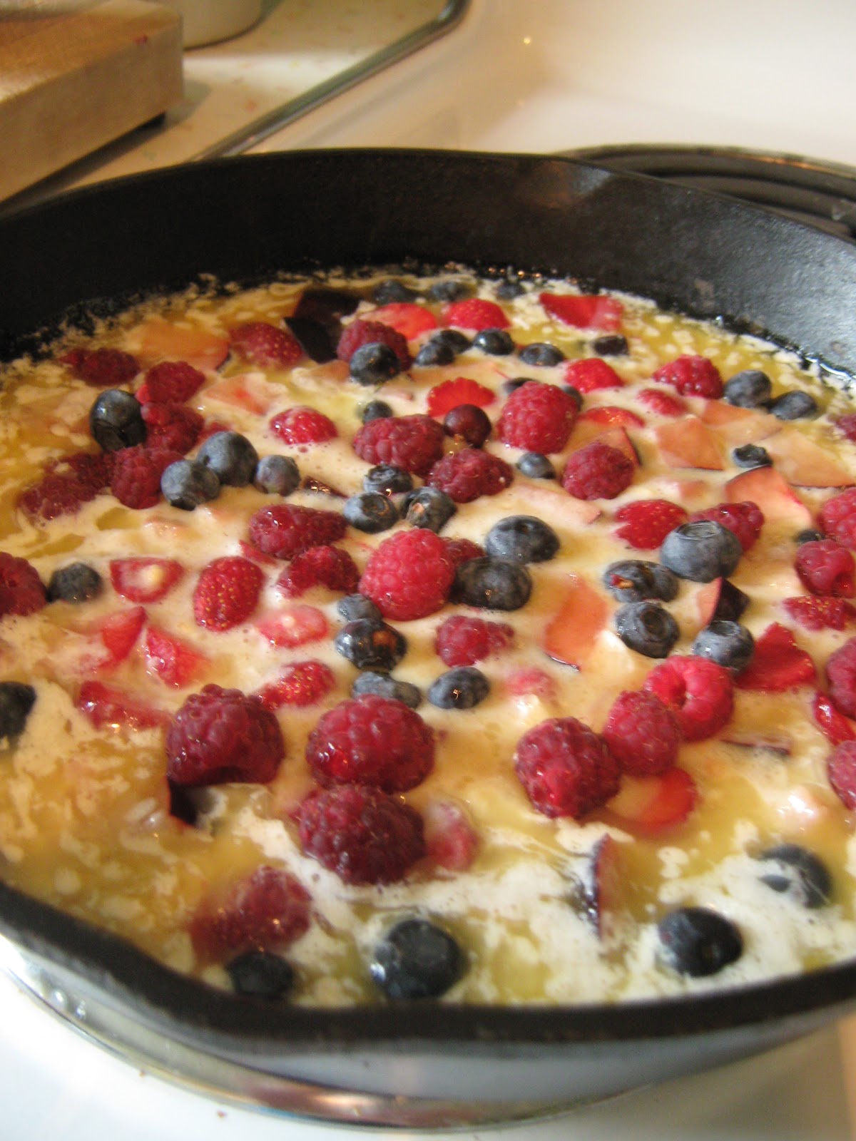 Rindy Mae: Dutch Baby With Fresh Fruit