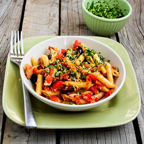 Quick and Easy Penne Pasta with Red Bell Peppers, Garlic, Capers ...