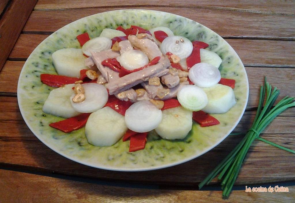 La cocina de catina: ensalada de patatas, ventresca y pimientos ...