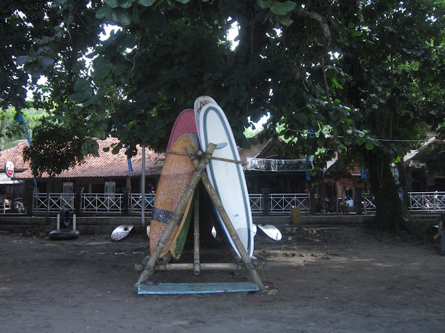 Pantai Batu Karas Spot Surf, Selancar Terbaik Di Pangandaran