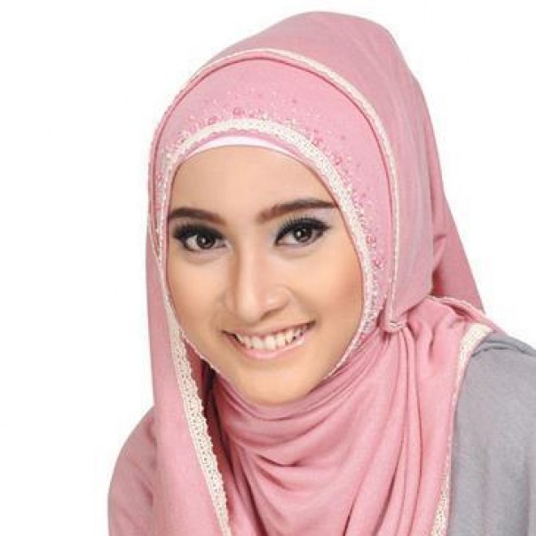 Model Jilbab Cantik Trendi 2013 | Pride