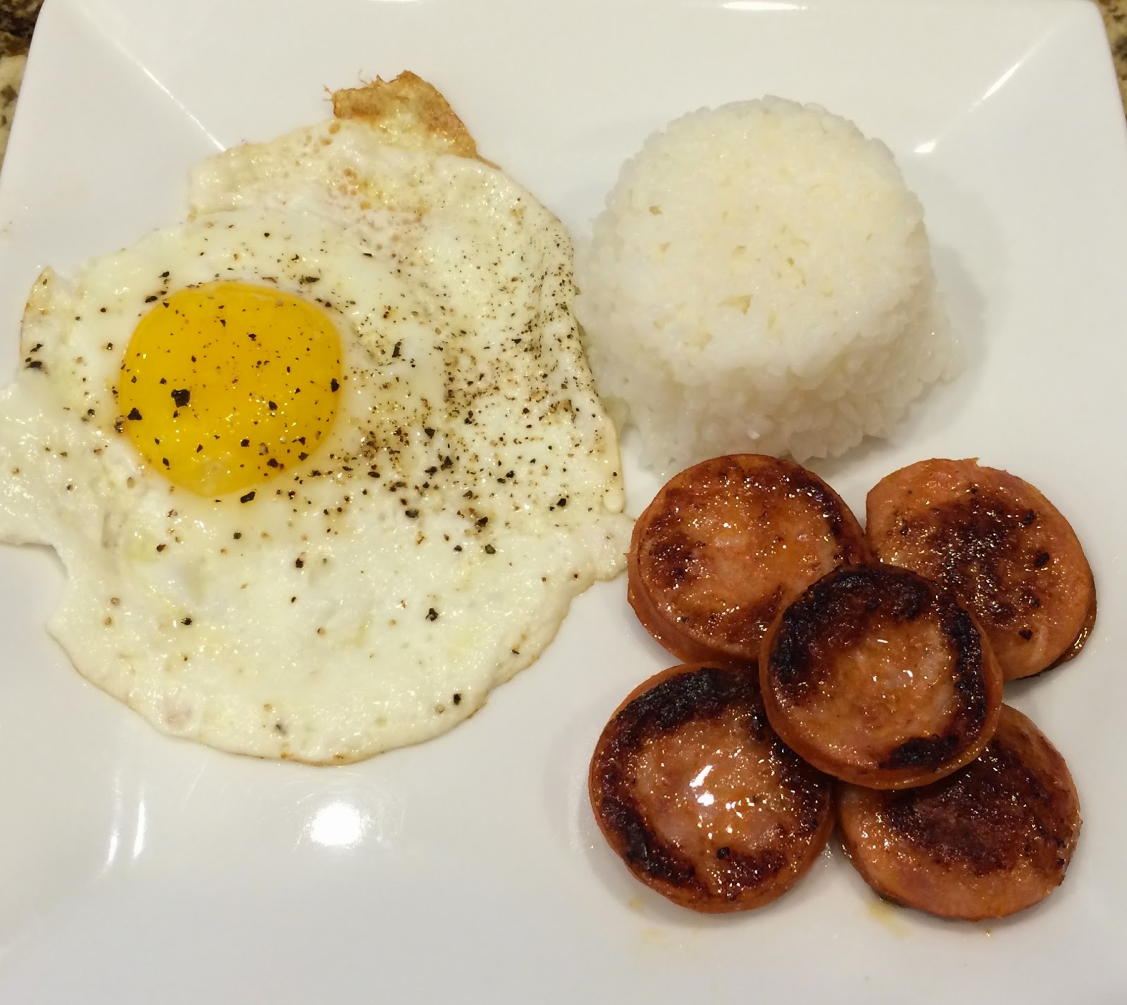 GREAT EATS HAWAII PORTUGUESE SAUSAGE, EGG AND RICE