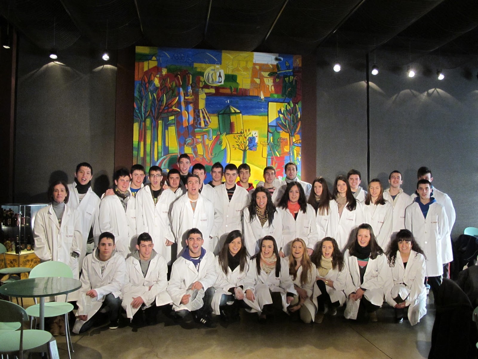 Departamento de F.O.L. I.E.S. SIGLO XXI Visita a la fábrica de cerveza " La Zaragozana"