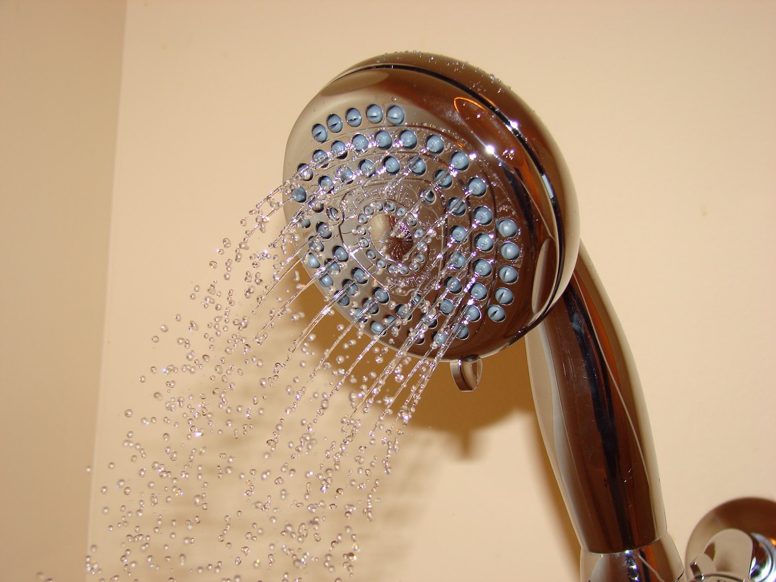 Waterpik EcoFlow shower head Review & Giveaway