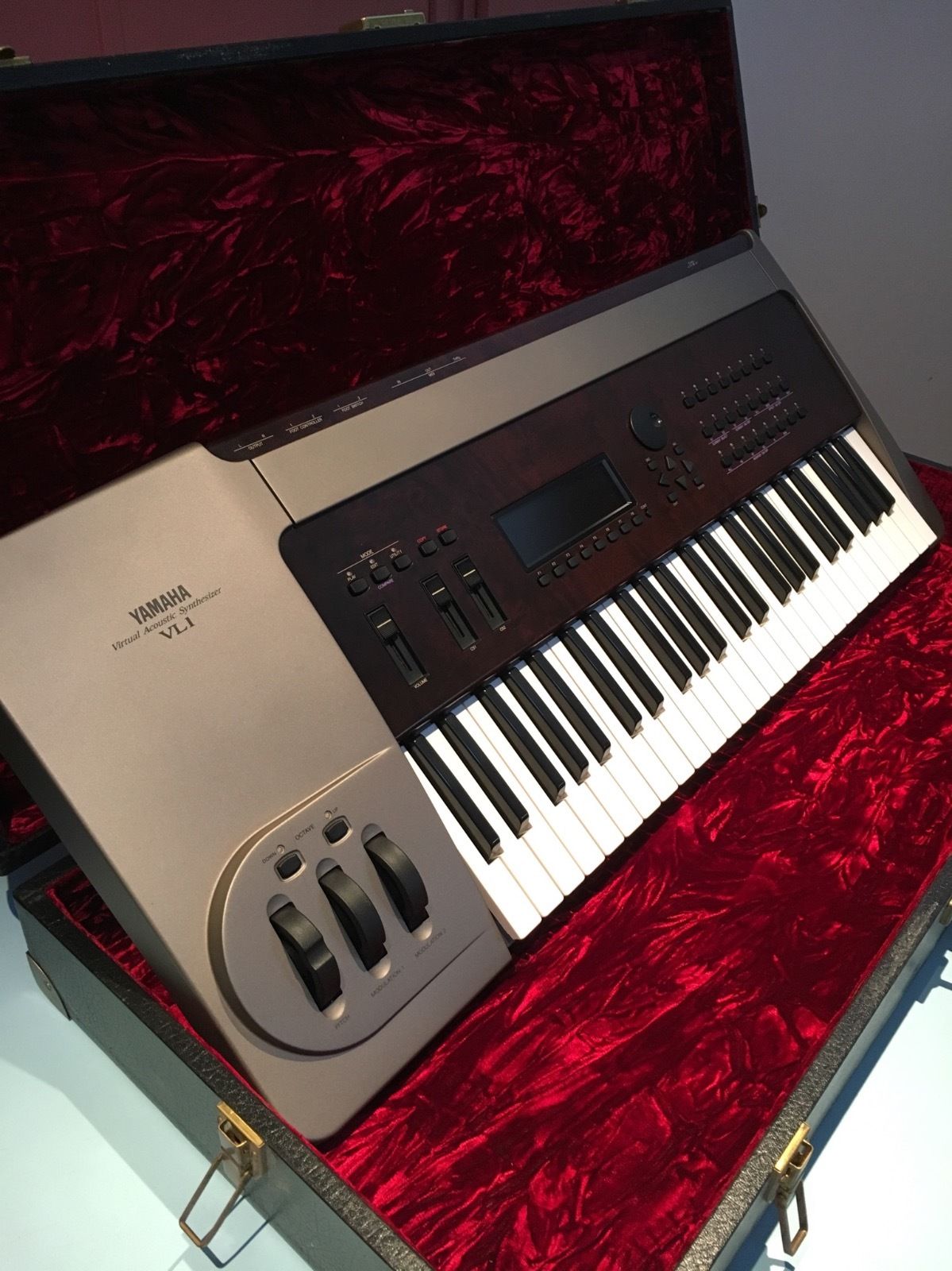 MATRIXSYNTH Yamaha Virtual Acoustic Synthesizer VL1