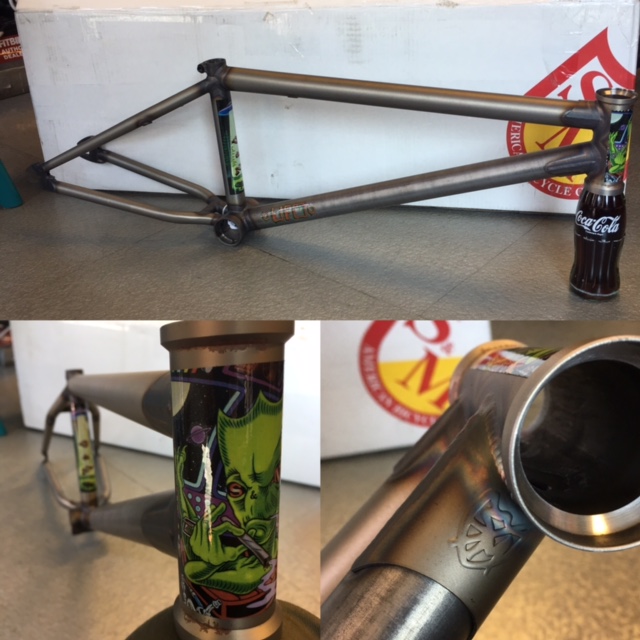S&m 2025 ufo frame