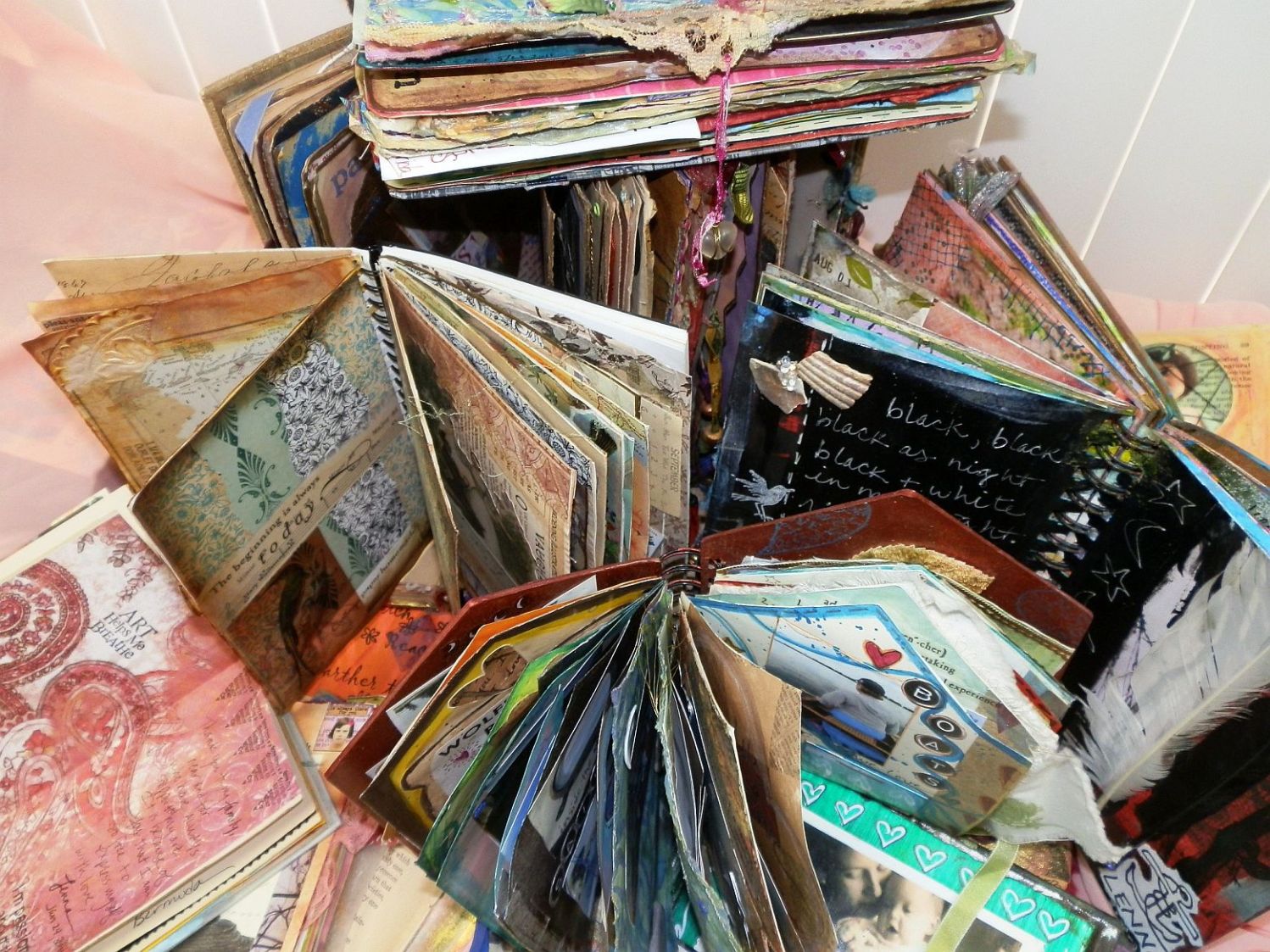 * creative lenna *: Paper Stacks: Online Collaboration * creative lenna *: Paper Stacks: Online Collaboration