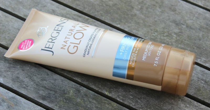 Jergens Natural Glow Gradual Tanner Review The Sunday Girl the-best-gradual-self-tanners-and-the-ones-to-avoid