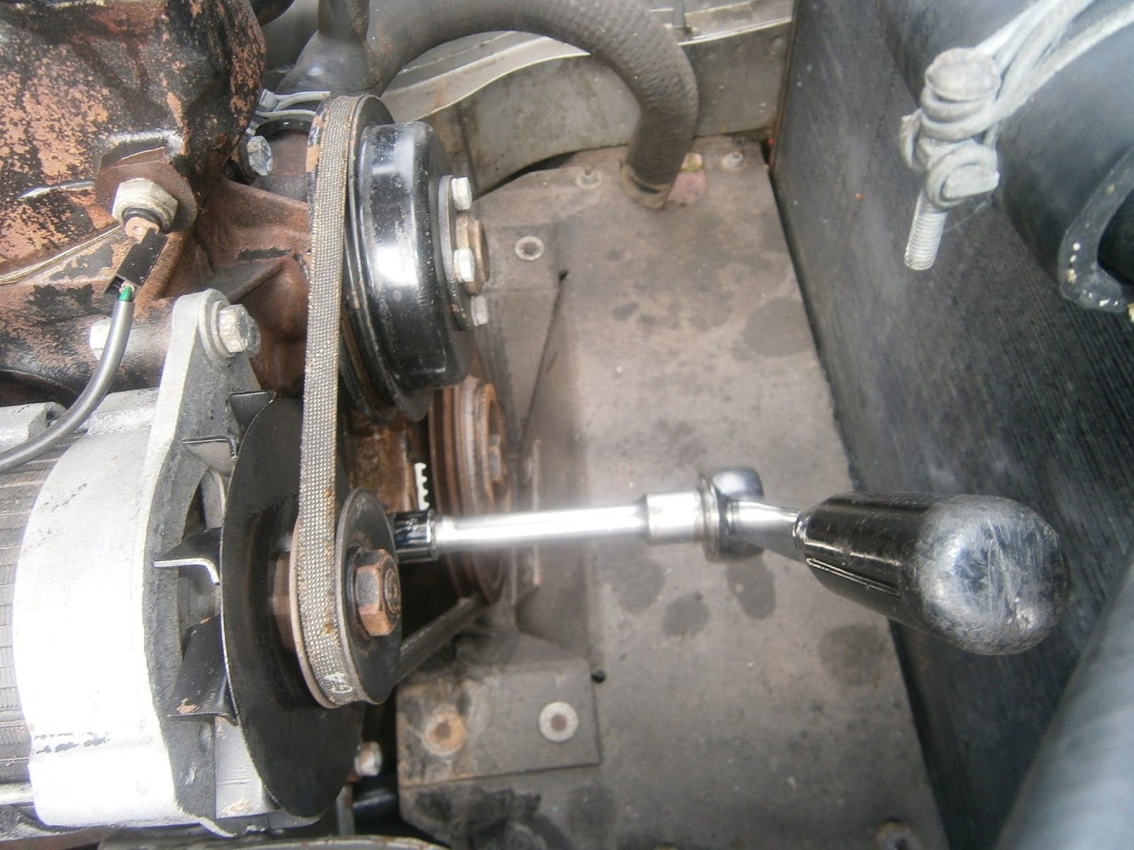 MGB GT Rubber Bumper Limited Edition Restoration and Maintenance MGB