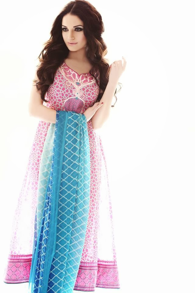 beautiful embroidery lawn dresses 2014 Utho Jago Pakistan