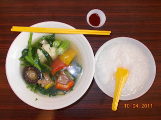 Yong Tau Fu (7 Items + Plain Porridge), S$ 3.90