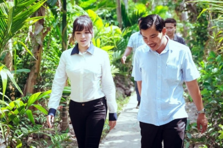 Ly Nha Ky lam tu thien: Chan thanh hay muon danh bong ten tuoi? - Anh 2