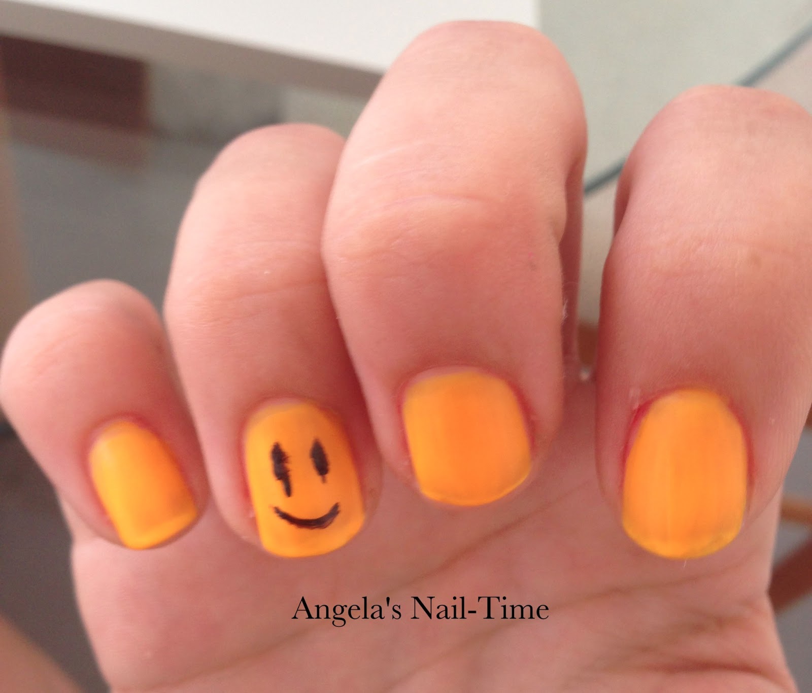 Angela's Nail-Time: Emoji Nail Art