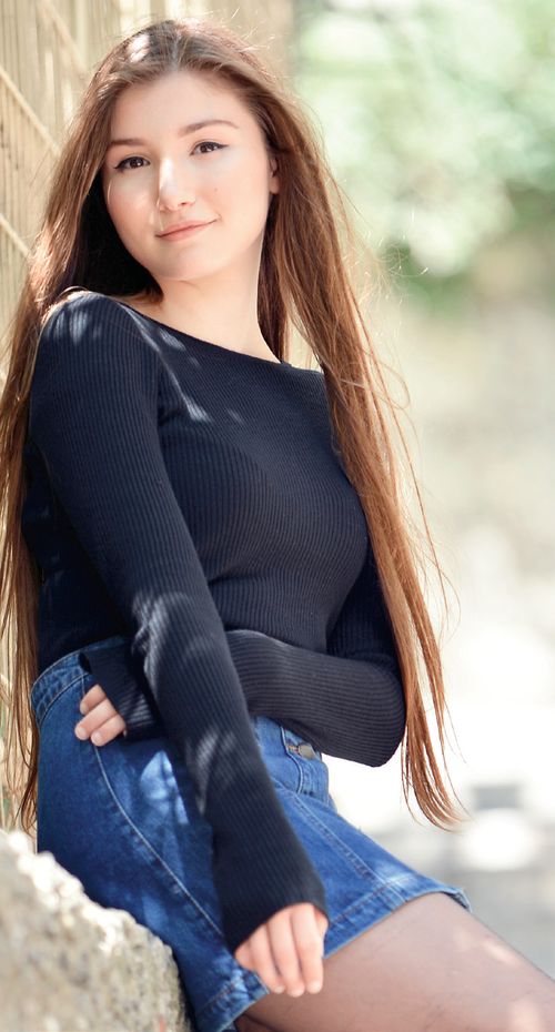 Dolunay Asuman Kimdir? İlayda Akdoğan Kimdir? Nereli? Kaç