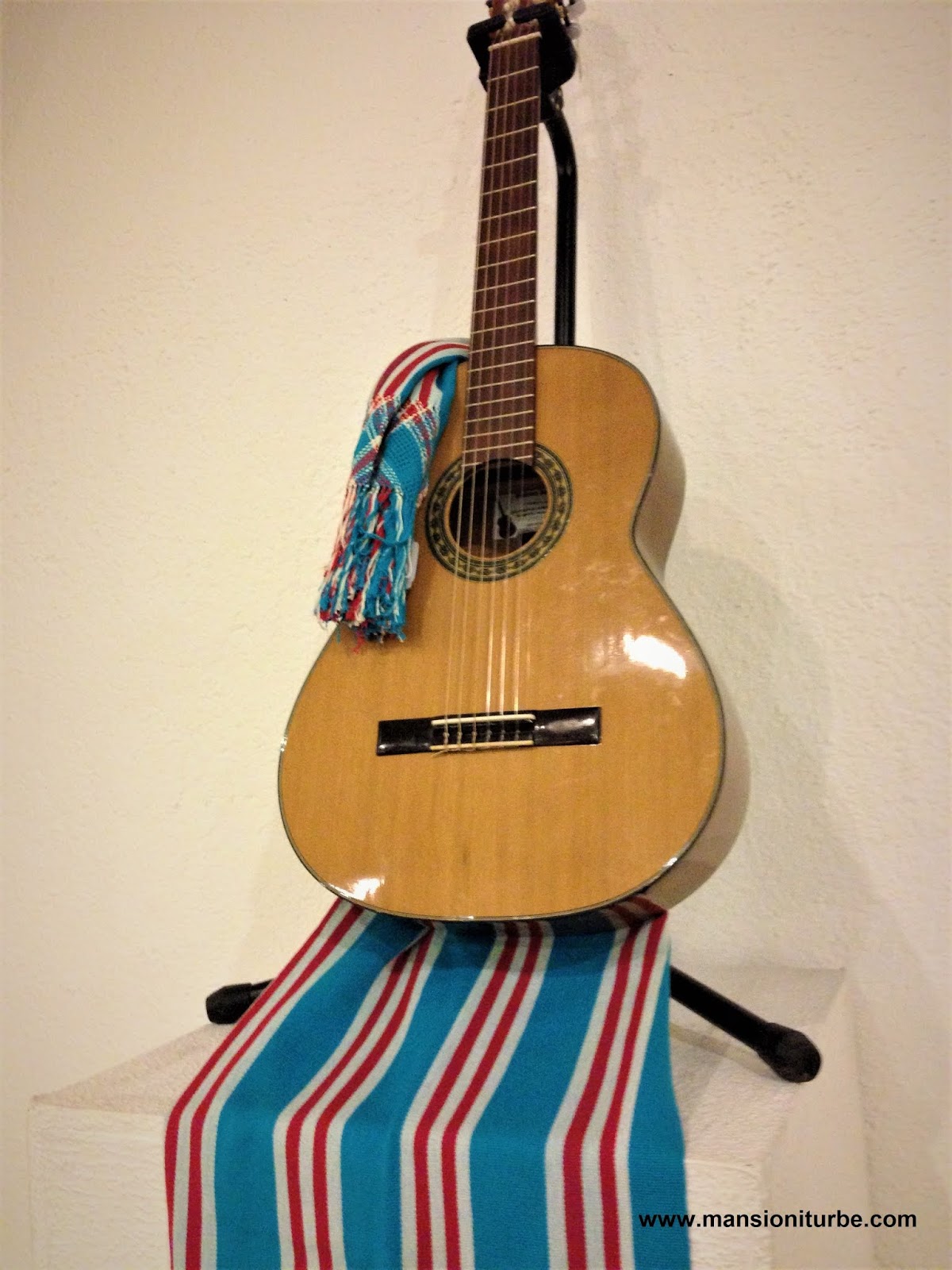Guitars of Paracho, Michoacán