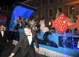 rose of tralee parade