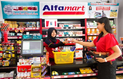 Inilah daftar Gaji karyawan Alfamart dan Indomaret terbaru ...
