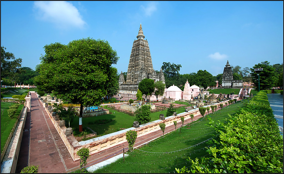Mahabodhi Temple, Gaya, Buddhists holiest place - a world heritage site