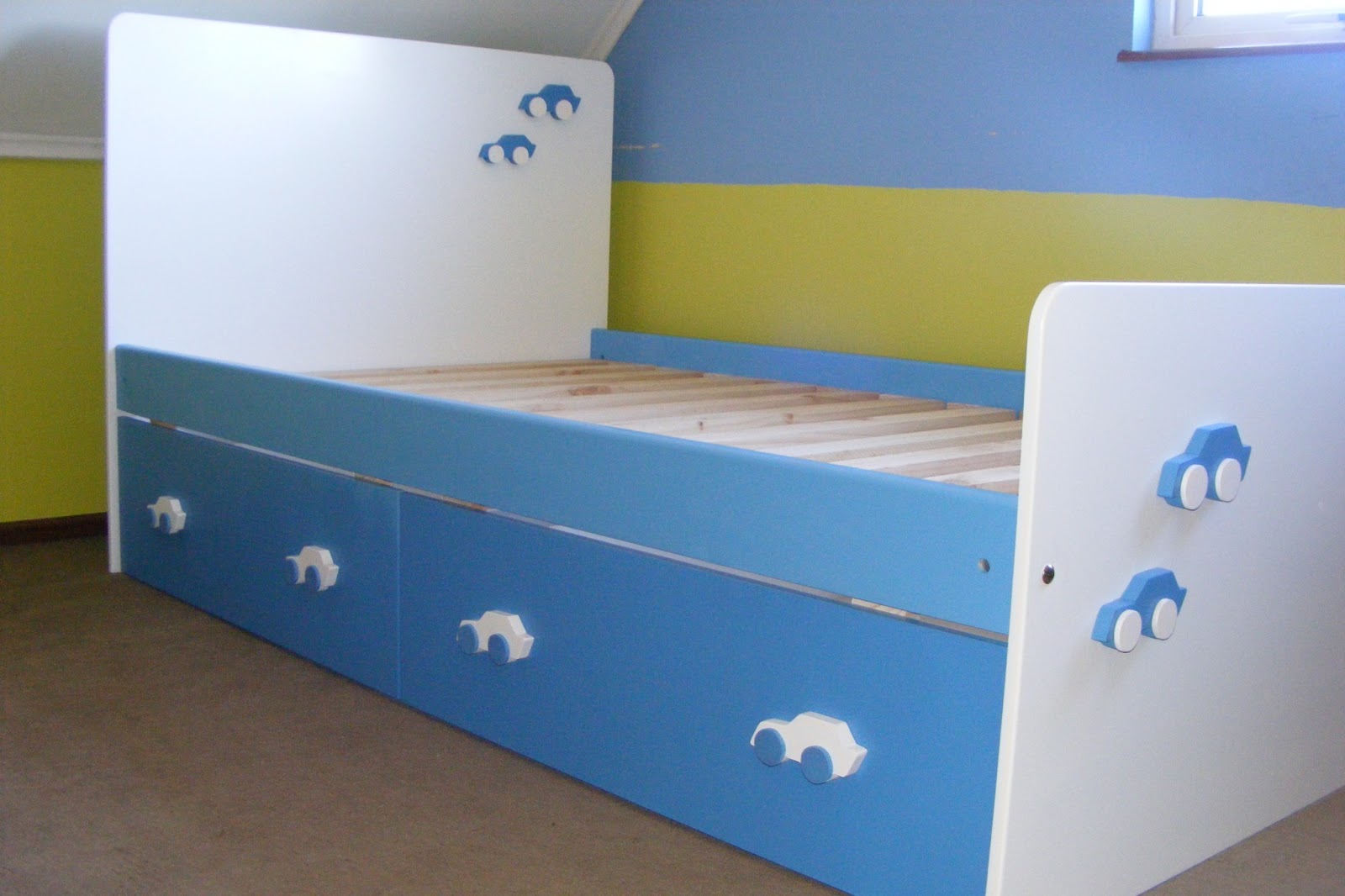 Muebles Infantiles y Juveniles
