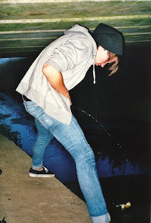 Male desperation, peeing, and wetting