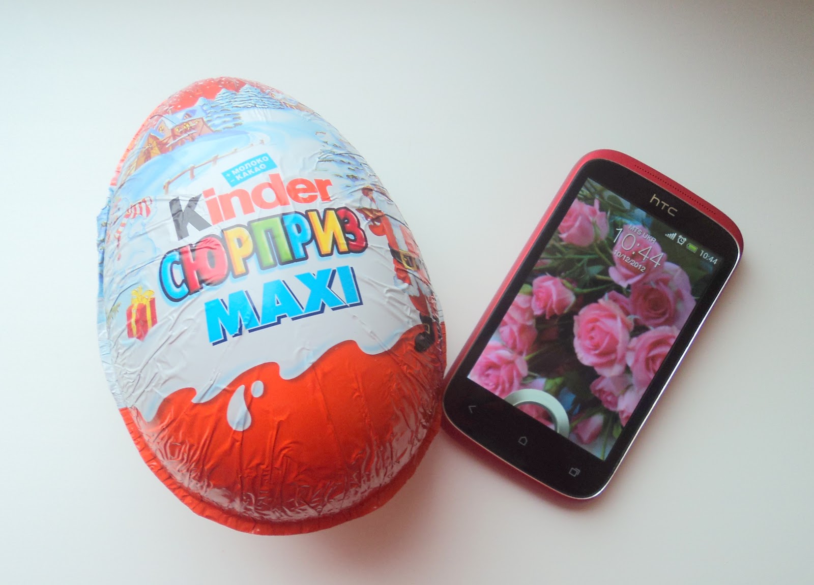 Телефон киндер. Киндер. Телефон киндер. Большой киндер сюрприз. Чехол на айфон 6 киндер сюрприз.