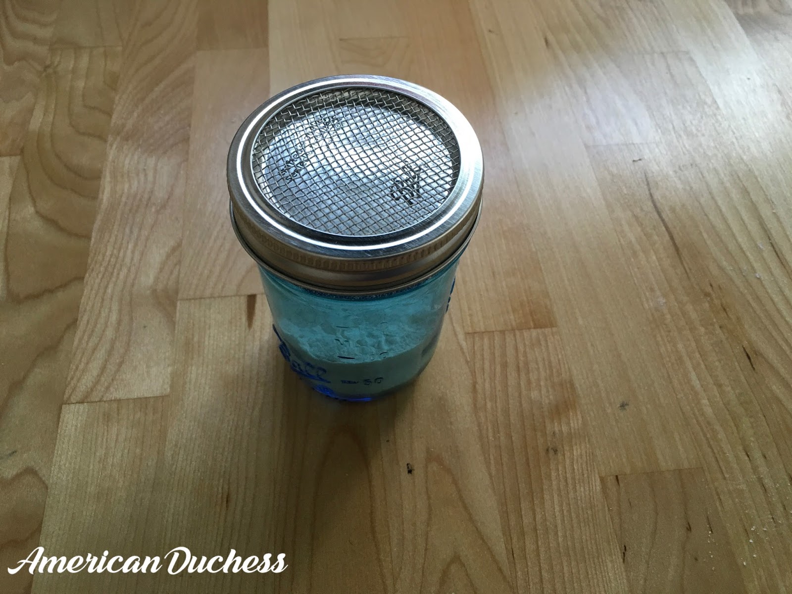 DIY Hair Powder Shaker, or, DIY Powdered Sugar Shaker (depending on
