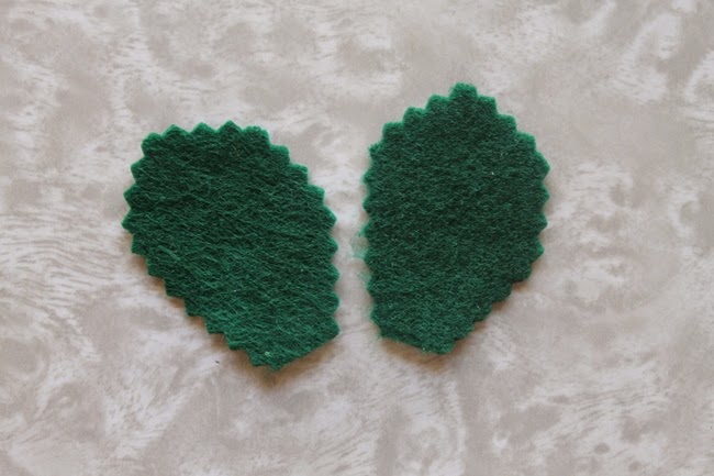 felt cactus miniature pin cushion tutorial