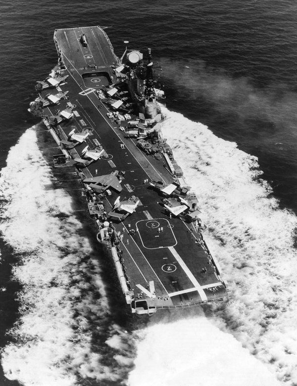 HMS%2BVictorious_1966.jpg