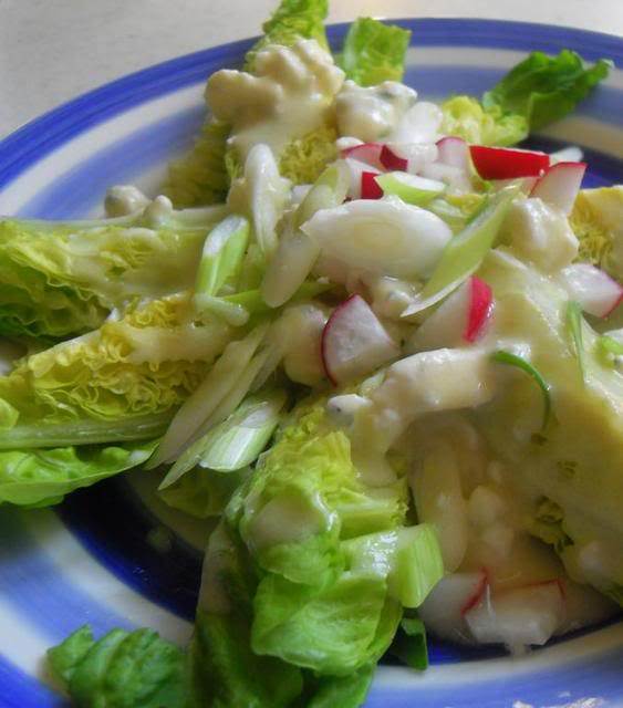 Little Gems With Blue Cheese Dressing Recipe 