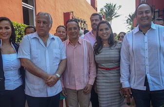 Participa Juan Carrillo en importante reunión del sector turístico de Quintana Roo