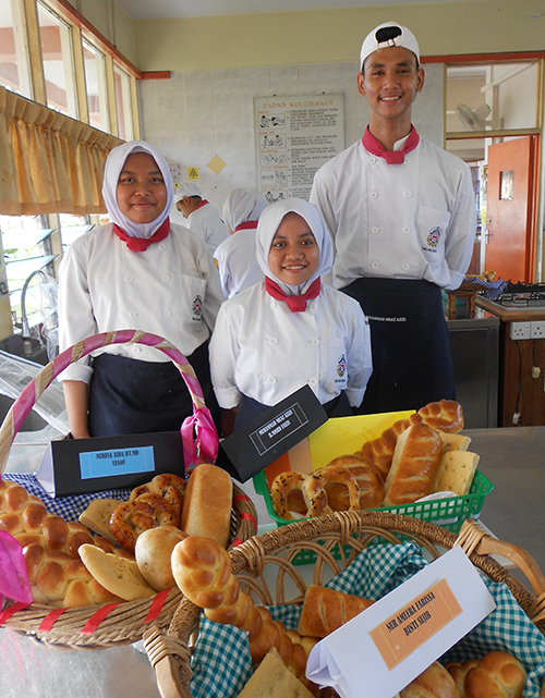 Seni Kulinari Kolej Vokasional (ERT) Azizah HSK5053 Bread and Pastry