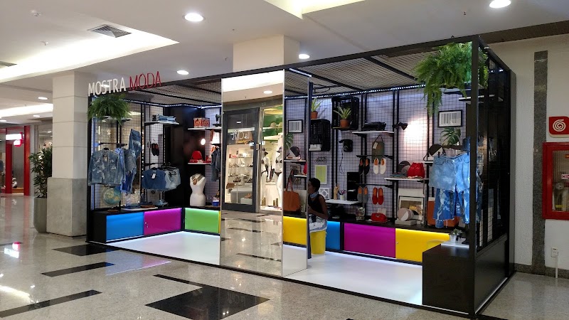 Mostra Moda: loja com conceito coletivo traz novas experiências de compra Mostra Moda: loja com conceito coletivo traz novas experiências de compra