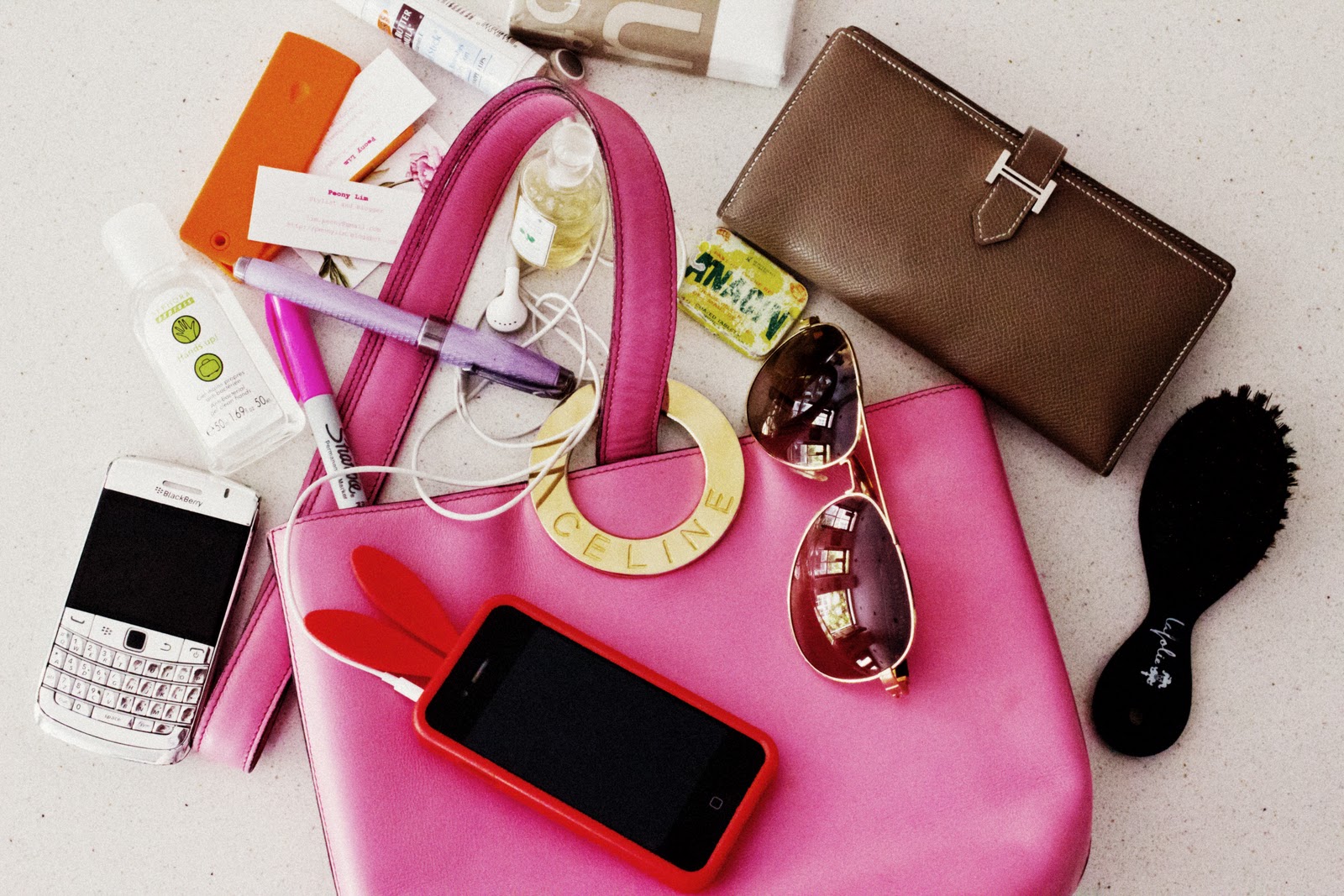 Kejda's Blog What you Should always keep in your bag