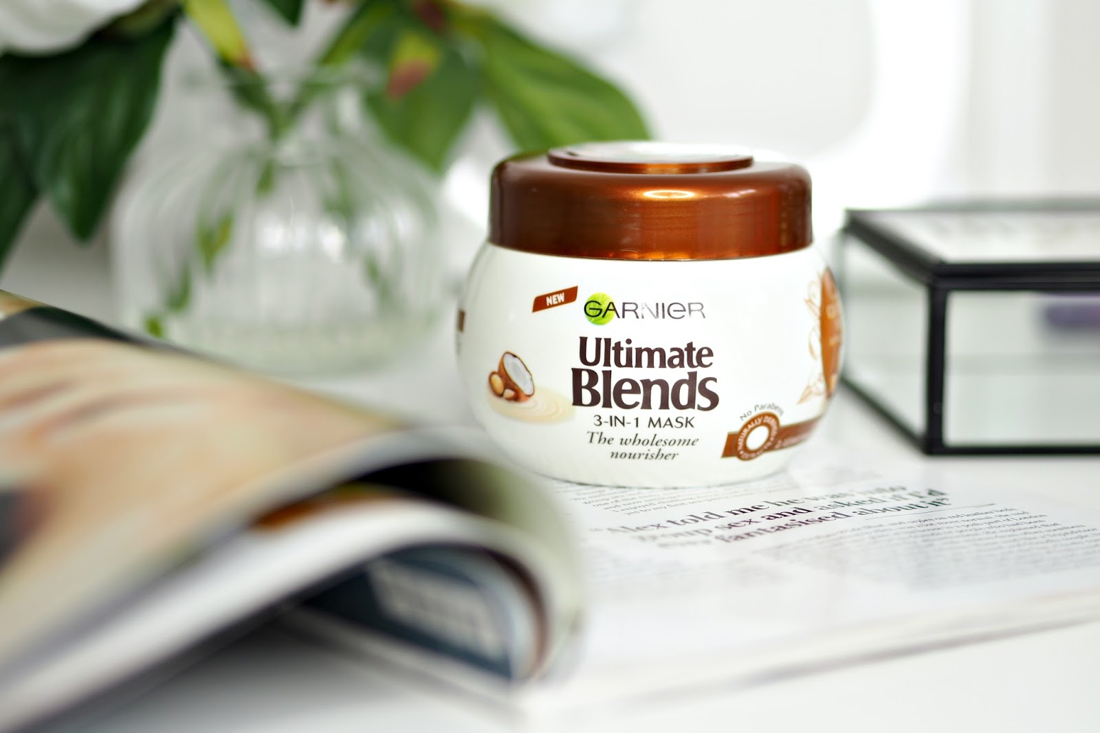 Garnier Ultimate Blends Coconut Milk & Macadamia Oil 3-in-1 Mask