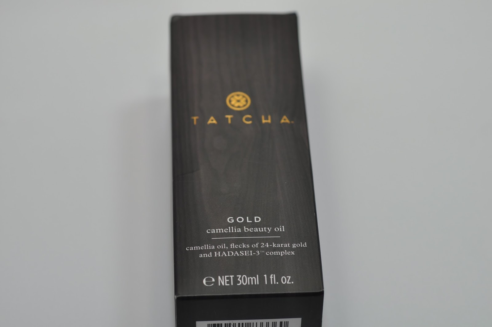 Facial Oil Series: Camellia Beauty Oil Review - The Shades Of U