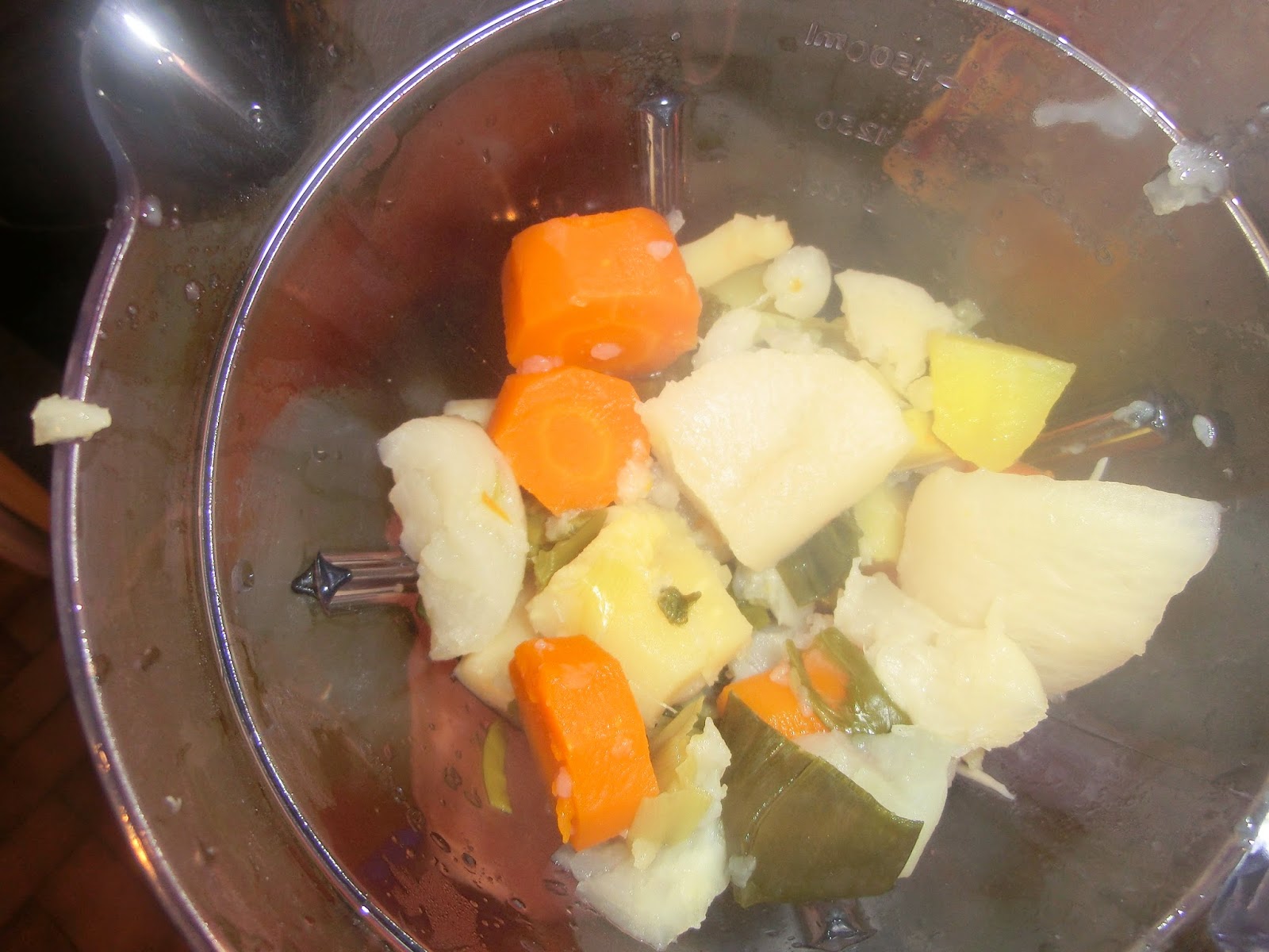 Les paniers de Béné: Soupe aux légumes d'hiver Poireaux, navets, panets