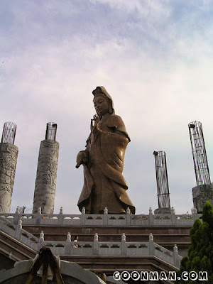 Bronze statue of Goddess Kuan Yin, Kek Lok Si Temple, Penang