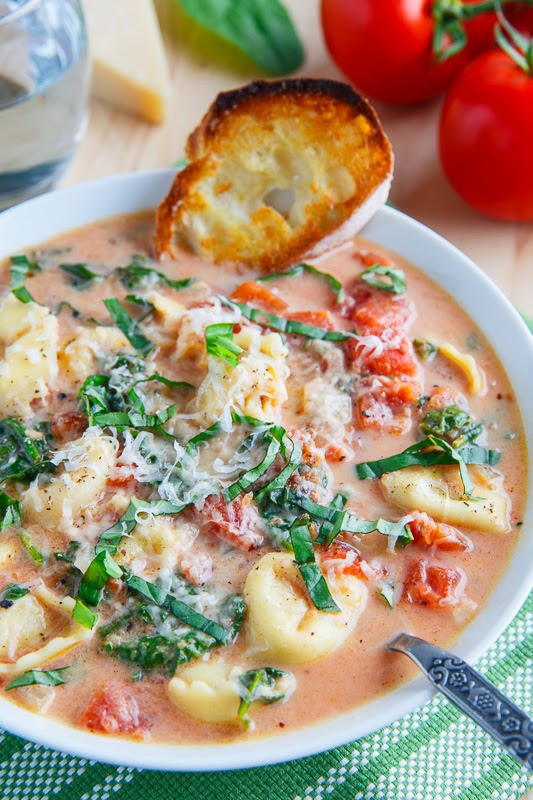 Creamy%2bparmesan%2btomato%2band%2bspinach%2btortellini%2bsoup%2b800%2b1866