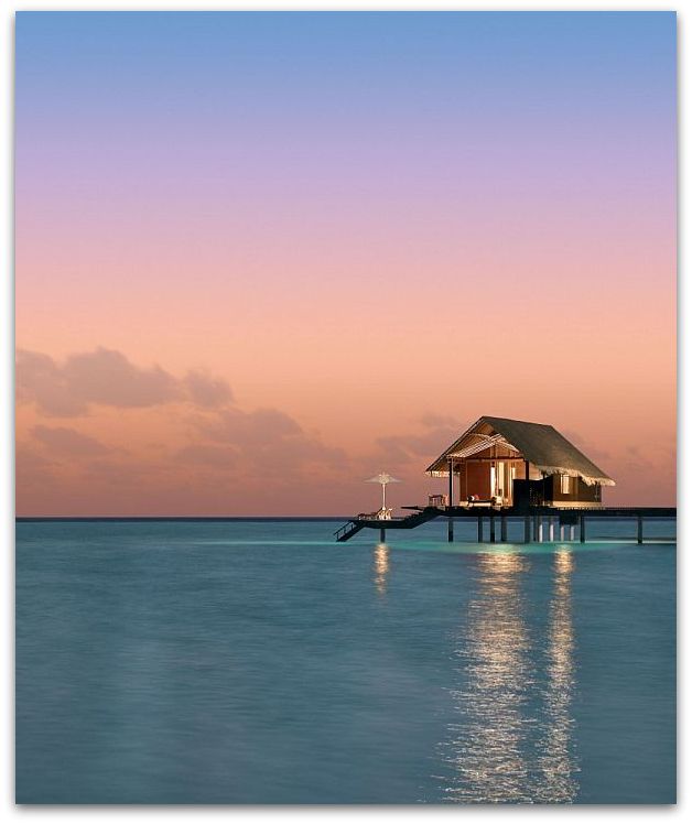 Amazing Reethi Rah Resort in Maldives!