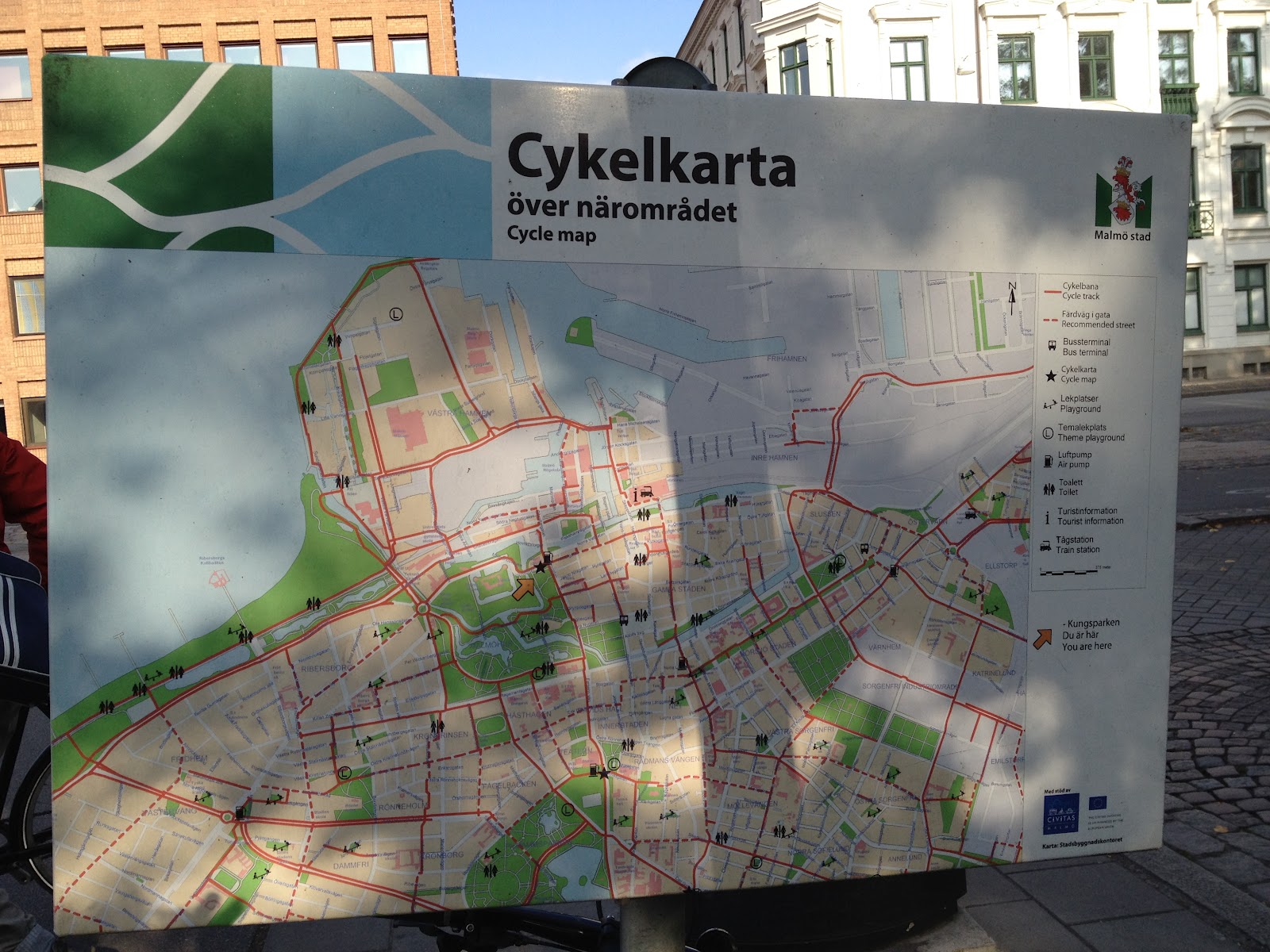 Building Our Sustainable Future: bike repair in Malmo - Part One - free