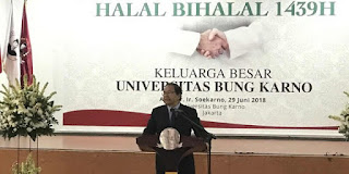 Berita Terhangat Rizal Ramli Ke Jokowi: Rakyat Capek Hidup Kayak Gini Berita Terhangat Rizal Ramli Ke Jokowi: Rakyat Capek Hidup Kayak Gini