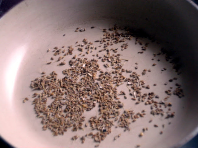 toast anise seeds