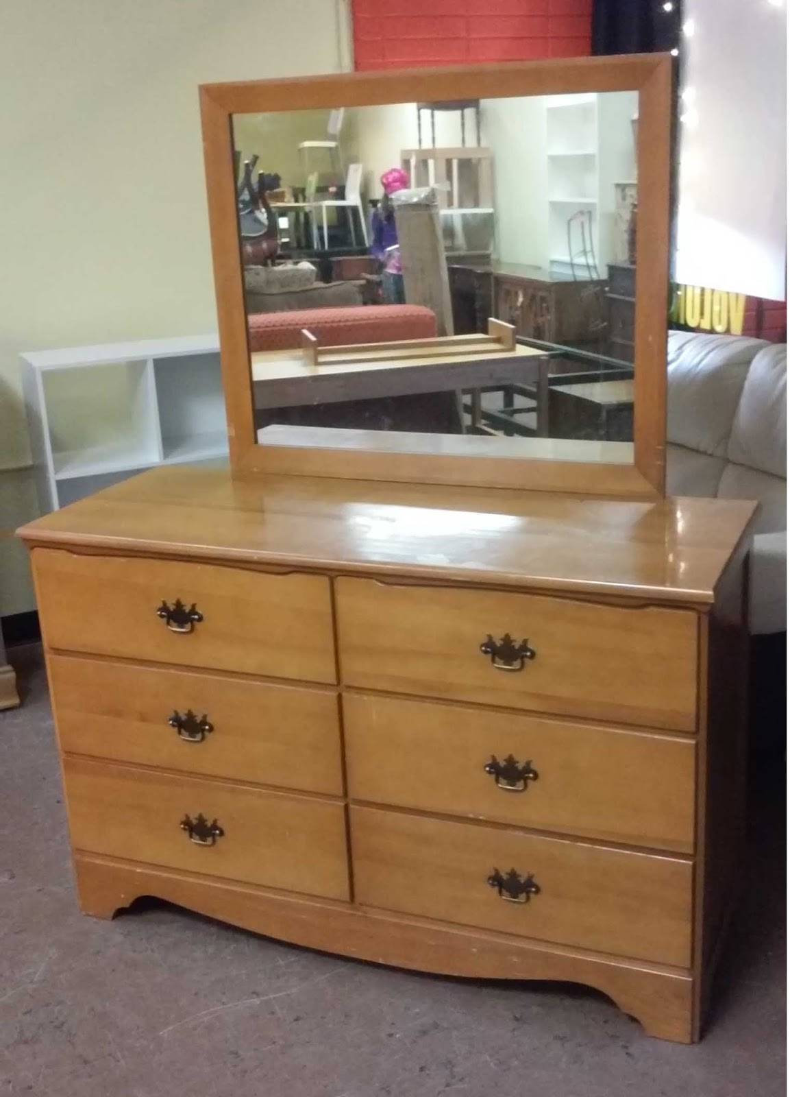 UHURU FURNITURE & COLLECTIBLES SOLD **REDUCED** "Salem" 6Drawer Dresser with Mirror 95