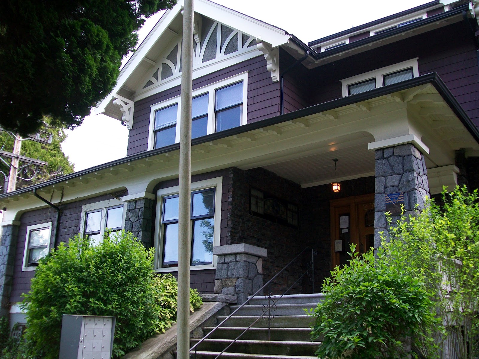 Vancouver Voyager Baxter House