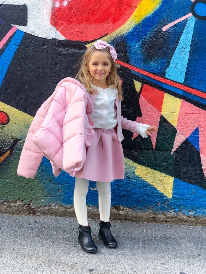 Un look invernale da bambina in rosa